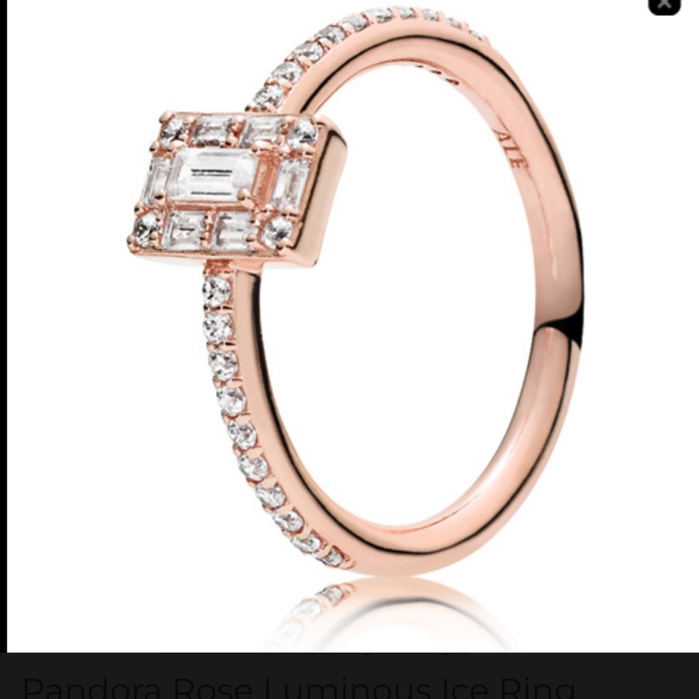 Pandora ring 6/52 size in rose gold plated vintage inspired ring